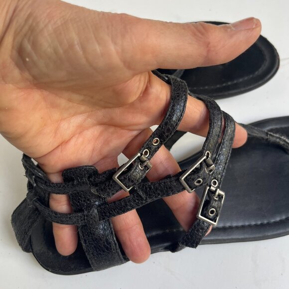 Mia Hyram Black Snakeskin Gladiator Triple Closure Thong Flat Sandals, Size 8.5 - Picture 7 of 7